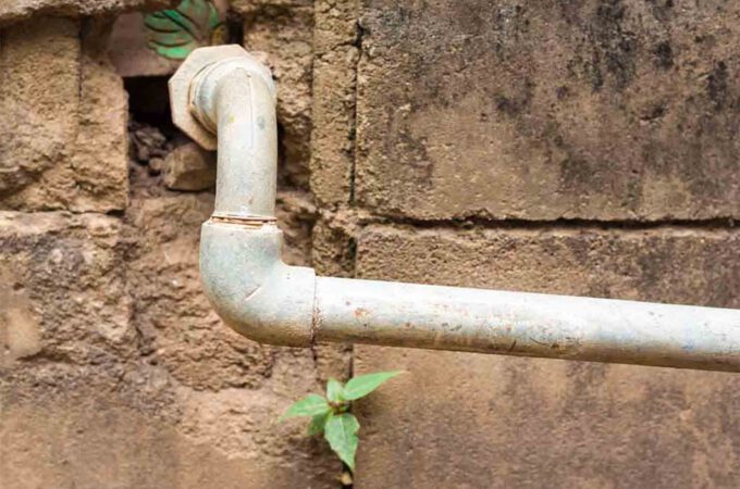 5 Tools for Water Pipe Repair